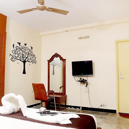 Rich Inn Suites - Next To Accord Metropolitian. Chennai Eksteriør bilde