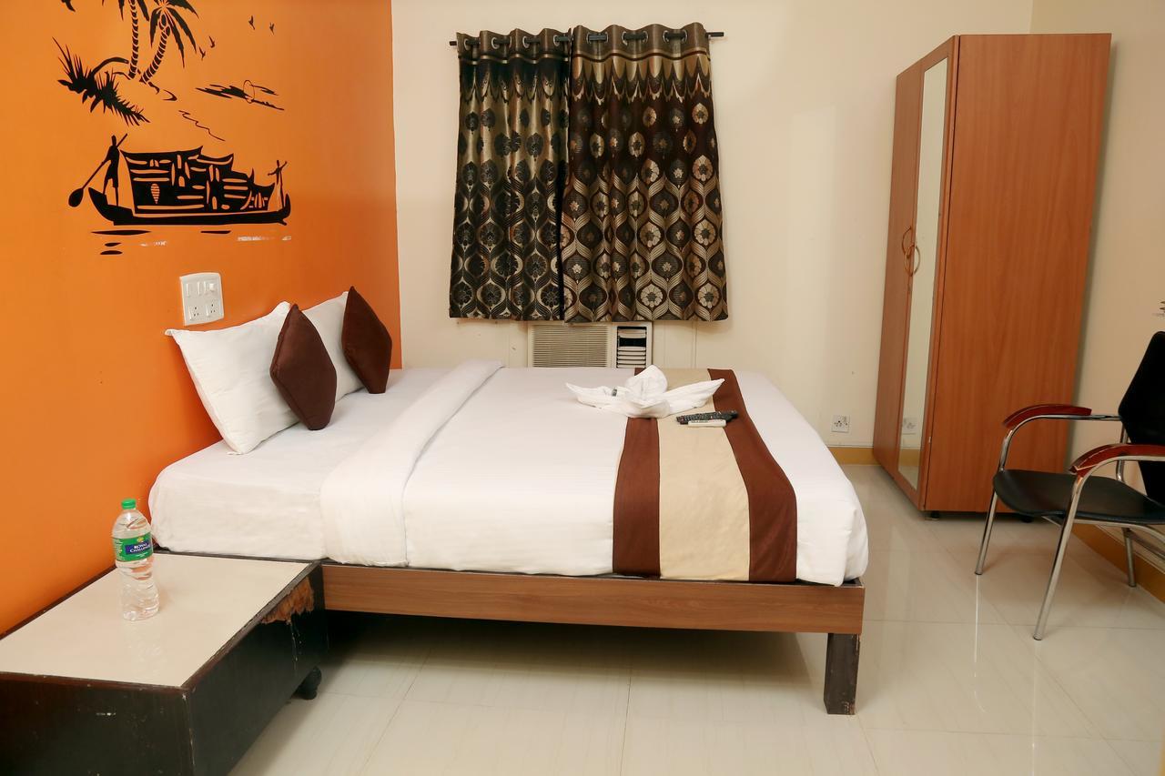 Rich Inn Suites - Next To Accord Metropolitian. Chennai Eksteriør bilde