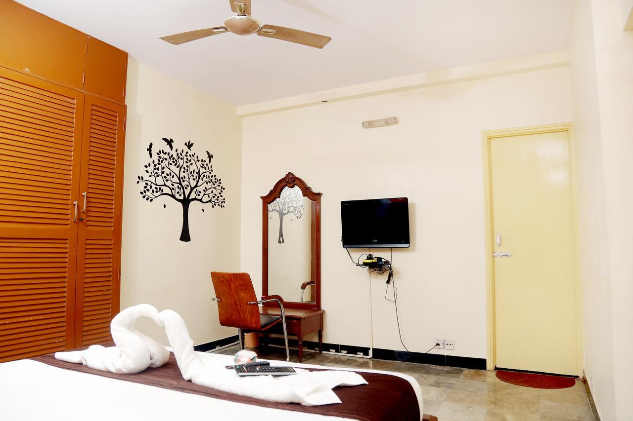 Rich Inn Suites - Next To Accord Metropolitian. Chennai Eksteriør bilde
